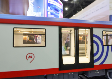 Петербург запускает две новые станции метро