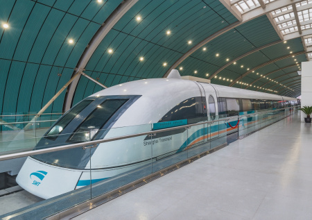 Китайцы разогнали вагон до 700 км/ч