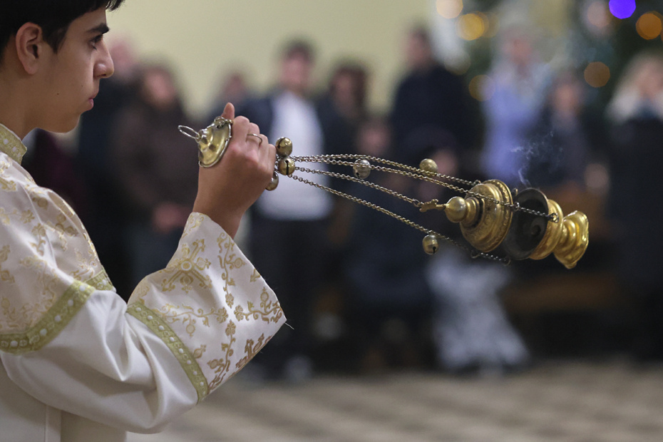 Ночная месса в честь праздника Рождества Христова в крупнейшем в России римско-католическом соборе Непорочного зачатия Пресвятой Девы Марии в Москве