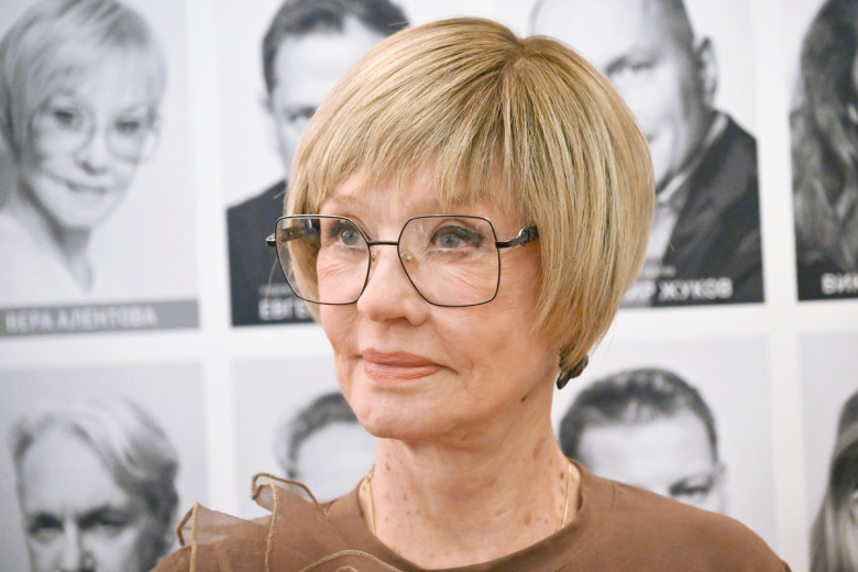 Вера Алентова