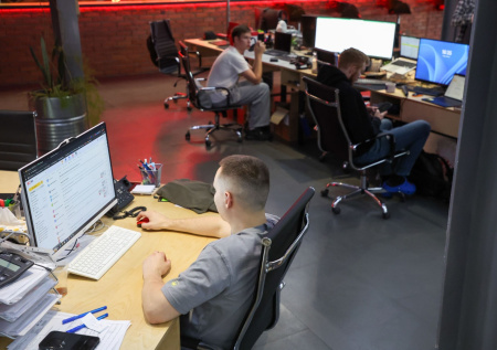 Психолог дала советы по борьбе со сплетнями в рабочем коллективе