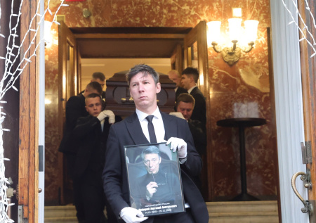 Актер Рубеко объяснил, почему Лобоцкий был один