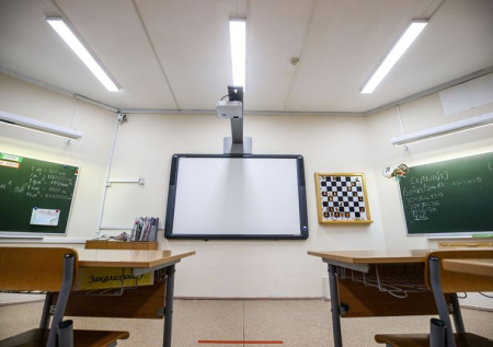 Московский школьник публично унизил пожилого учителя