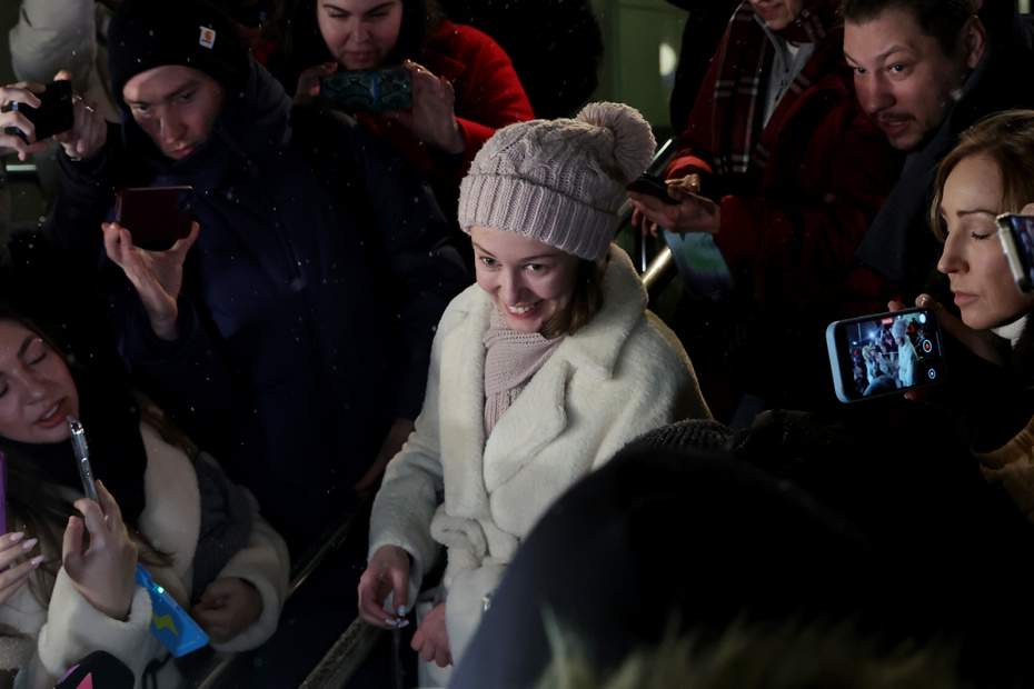 Адвокат певицы Ларисы Долиной Мария Пухова во время пресс-подхода по окончании рассмотрения иска о выселении Долиной из квартиры