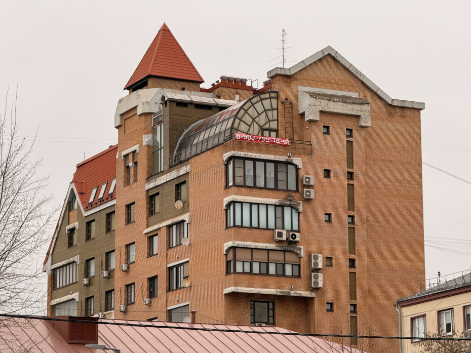 Дом, где находится квартира Ларисы Долиной