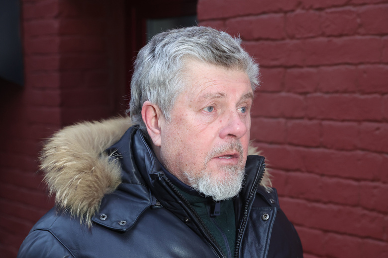 Алексей Цокур на церемонии прощания с актером театра и кино, народным артистом РФ Анатолием Лобоцким в театре Маяковского