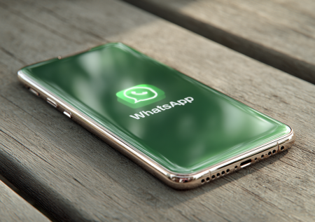 Бывший премьер России выступил с заявлением о блокировке WhatsApp