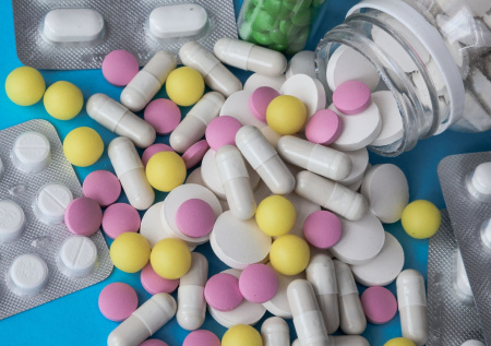 Ученые установили связь между потреблением витаминов и риском развития рака