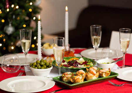 Новогодний стол для россиян стал доступнее
