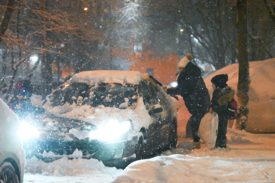 Снежная погода в Москве