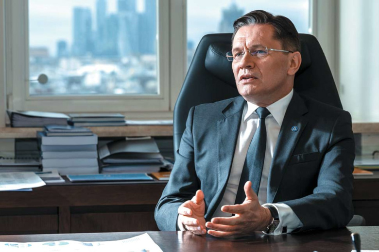 Алексей Лихачев