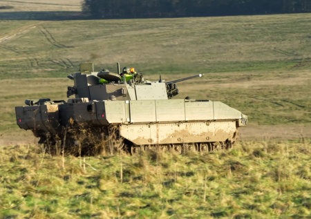Военэксперт объяснил ложь МО Британии о реальном состоянии военной техники