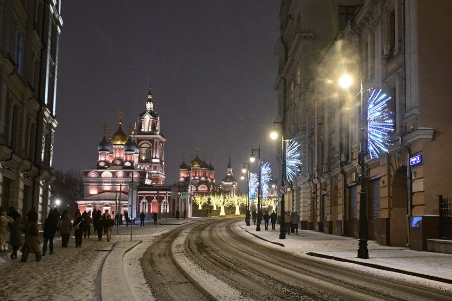 Снежная погода в Москве