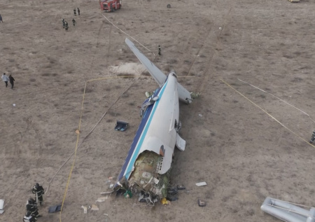 Азербайджан отреагировал на заявление Казахстана о крушении AZAL