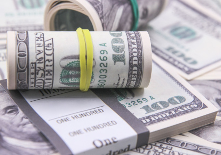 Раскрыты шестизначные суммы, которые зарабатывают стажеры в сфере ИИ