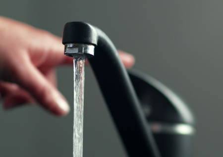 Подсчитаны убытки от «туалетных» санкций ЕС в антироссийском пакете