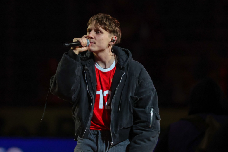 Ваня Дмитриенко