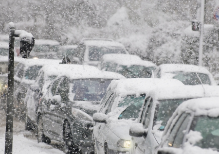 В Челябинской области ограничили движение на трассе М-5 из-за снегопада