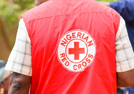 Мужчина внезапно умер во время секса с шестью женами