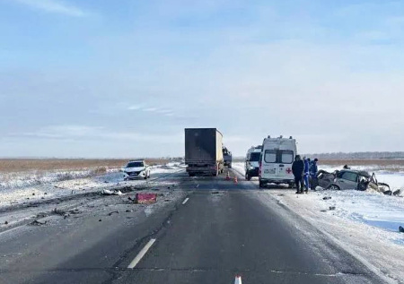 Пьяный зумер запустил цепную реакцию смертельного ДТП под Новосибирском