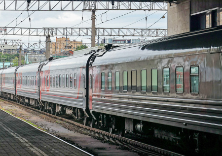 Восемь поездов «Таврия» задерживаются из-за ЧП под Ростовом