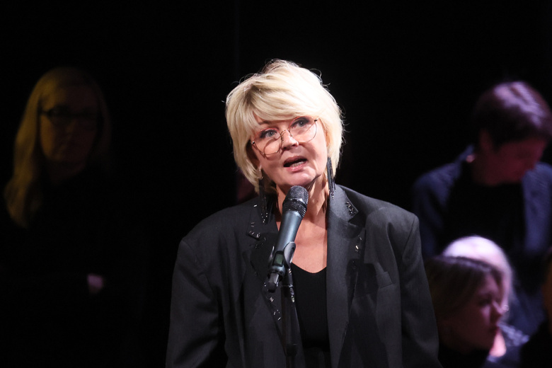 Юлия Меньшова