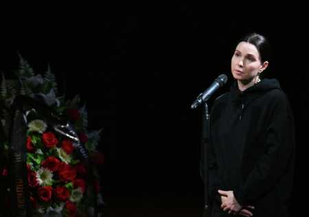 Актриса Урсуляк раскрыла роль театра в жизни Алентовой