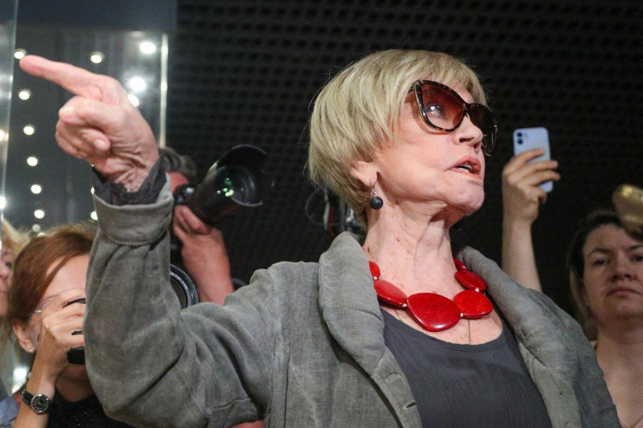 Актриса Вера Алентова на предпоказе выставки «Меньшов/Москва — 85/45»