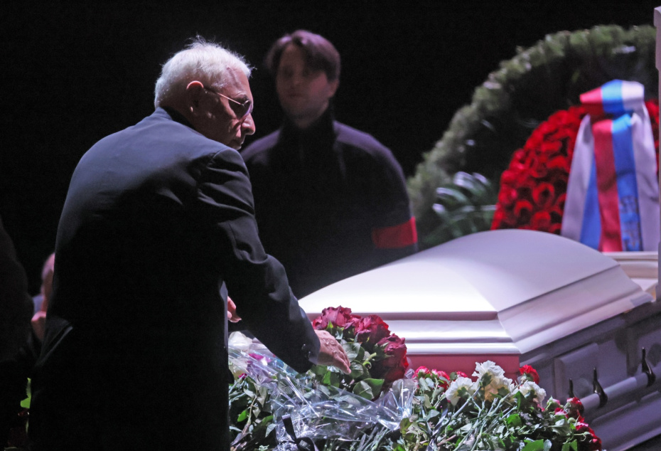 Генеральный директор киноконцерна «Мосфильм» Карен Шахназаров