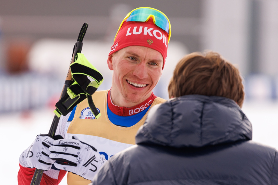 Александр Большунов