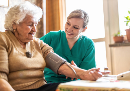 Православным россиянам рассказали, что нужно успеть сделать до Рождества