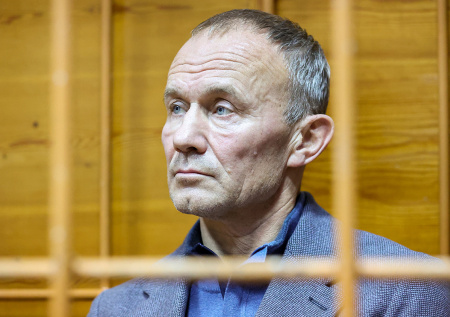 Суд в Челябинске рассмотрит вопрос о мере пресечения Чемезову