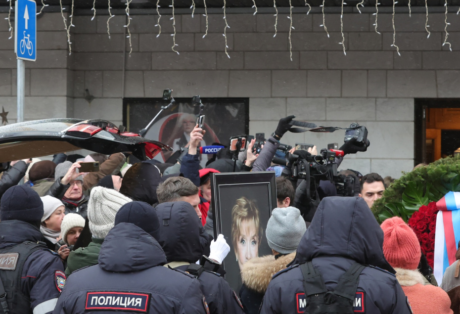 Церемония прощания с народной артисткой РФ Верой Алентовой в Московском драматическом театре имени А.С. Пушкина. Алентова скончалась на 84-м году жизни