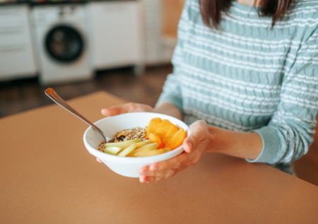 Завтрак без суеты: каша‑ленивица за ночь в холодильнике! Вся семья будет в восторге