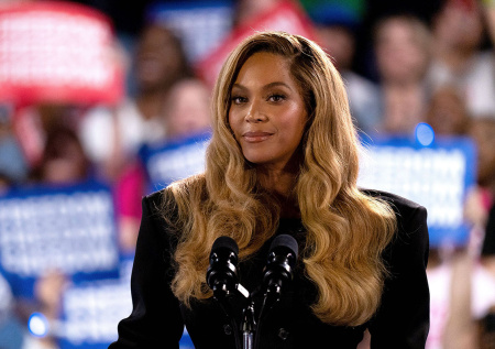 Бейонсе стала долларовой миллиардершей