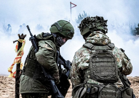 В МО сообщили о двух атаках ВСУ с иностранцами на подступах к Купянску