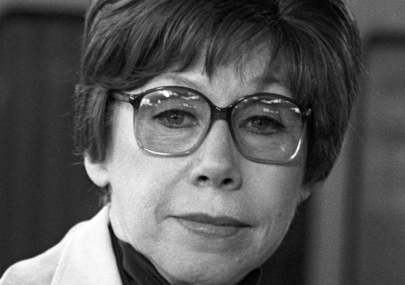 Помощь Ефремова, брошенный сын, кома: трагедия актрисы Евгении Ханаевой