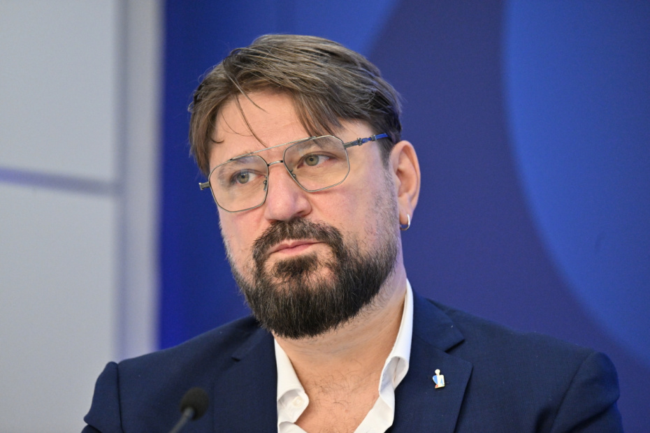 Виктор Логинов