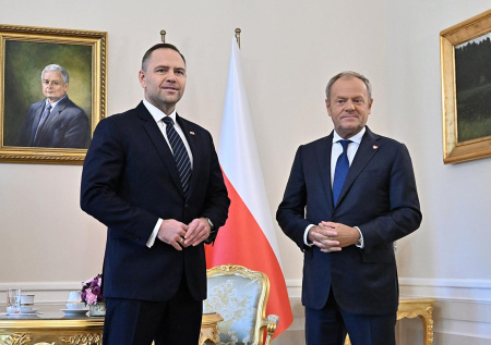 Президент и премьер Польши поспорили и пожелали друг другу спокойной ночи