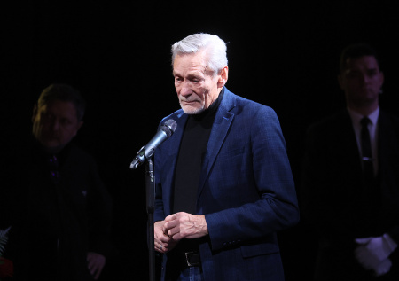 «Мое плечо — это твое плечо»: Михайлов обратился к Меньшовой