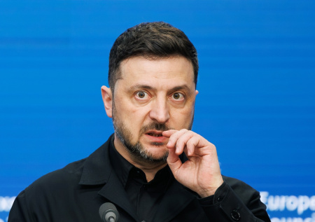 Блогер раскрыл новую «колоссальную» проблему Зеленского