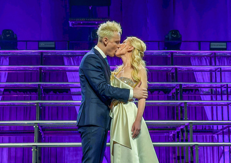 Свадьба, беспрецедентное шоу, атака ВСУ: где сейчас SHAMAN и Мизулина