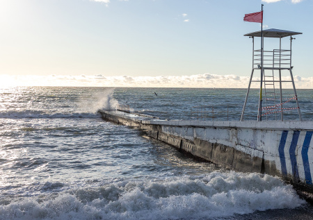 В Сочи нагрянул «шторм века»