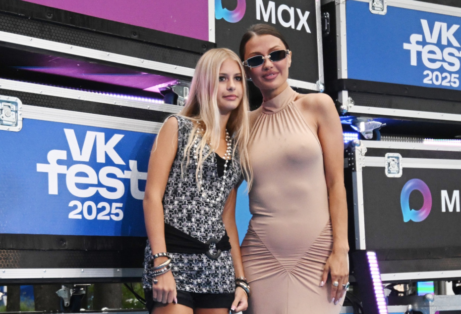 Телеведущая Виктория Боня с дочерью Анжелиной