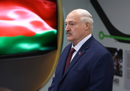 Лукашенко рассказал о предложении Путину ударить «Орешником» по Киеву