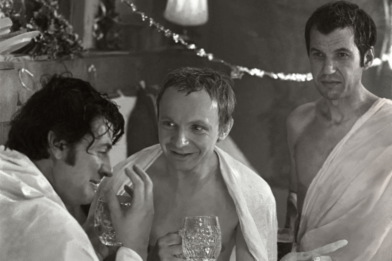 Кадр из фильма «Ирония судьбы, или С легким паром!»