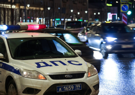 На дорогах Кубани и Адыгеи ограничили движение автомобилей