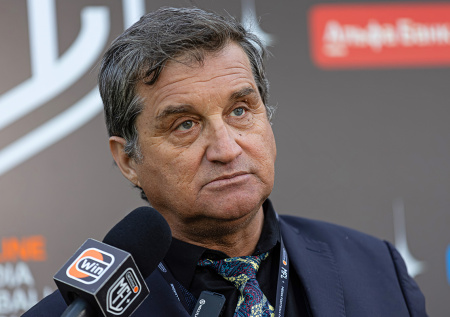 Суд с Пугачевой, девять детей, уговоры Зеленского: как живет Кушанашвили