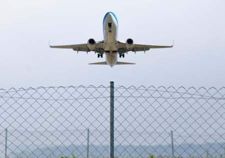 Еще один российский аэропорт закрылся из-за ограничений