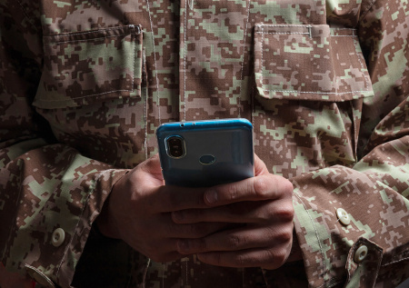 Пять украинских военных сдались в плен через Telegram-бот